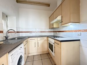 Photo 1- click for photo gallery